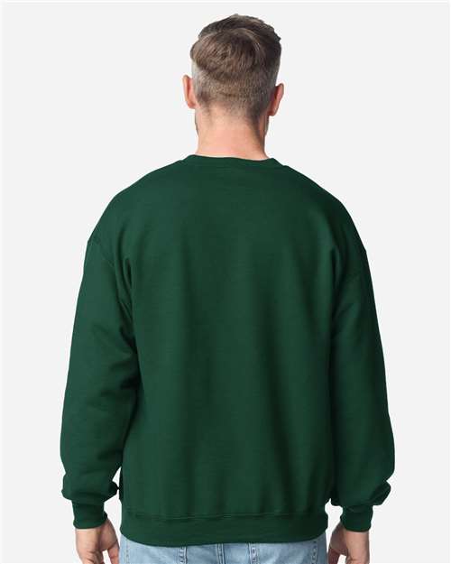 Gildan Unisex Heavy Blend™ Crewneck Sweatshirt 18000