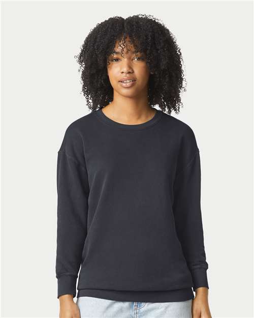 Comfort Colors Unisex Garment-Dyed Lightweight Fleece Crewneck Sweatshirt 1466