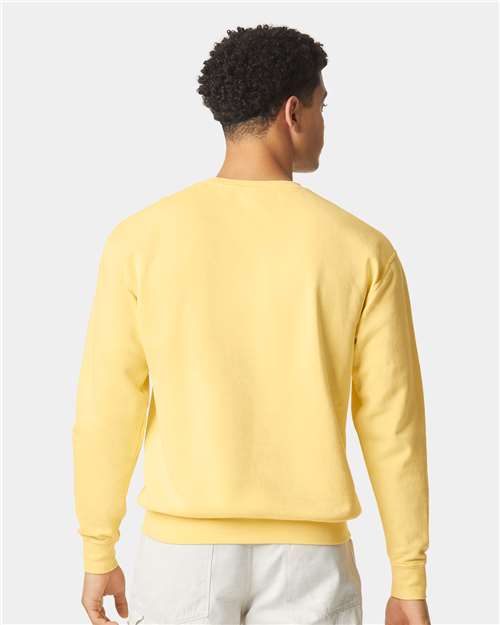 Comfort Colors Unisex Garment-Dyed Lightweight Fleece Crewneck Sweatshirt 1466