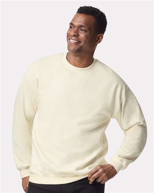 Gildan Unisex Softstyle® Midweight Crewneck Sweatshirt SF000