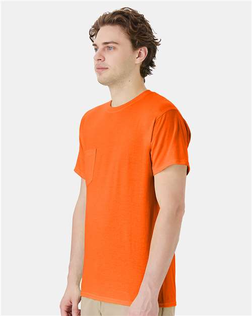 Hanes Unisex Workwear Pocket T-Shirt W110